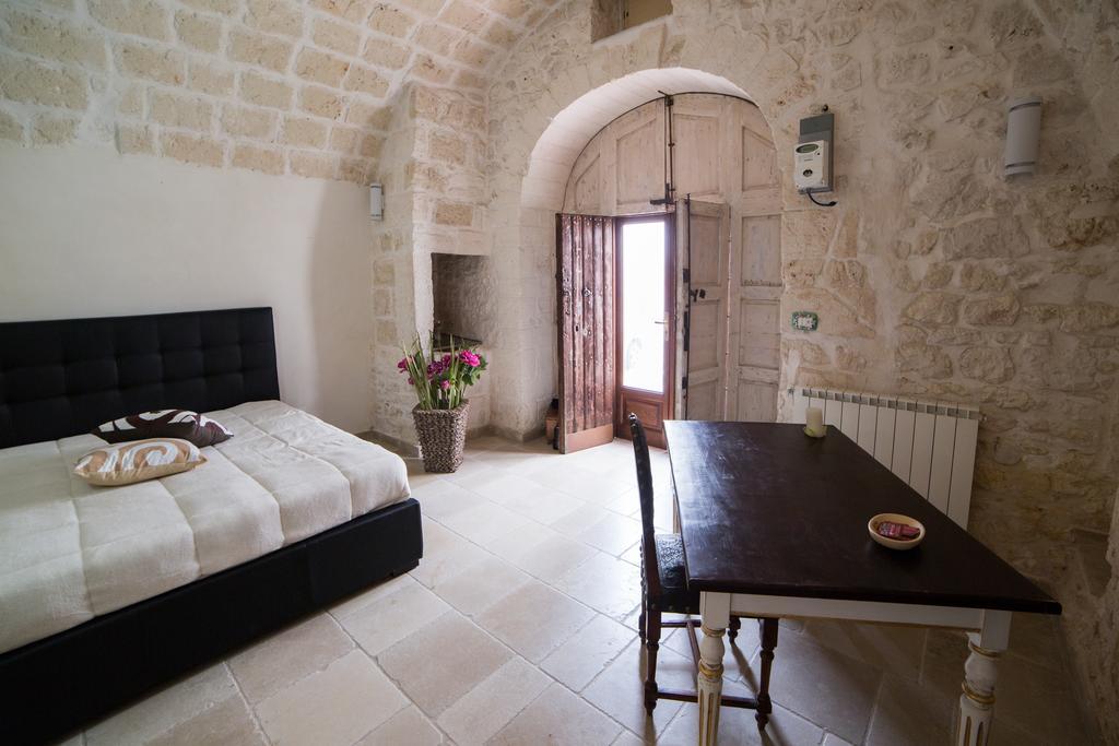 Borgovecchio Suite أوستوني المظهر الخارجي الصورة